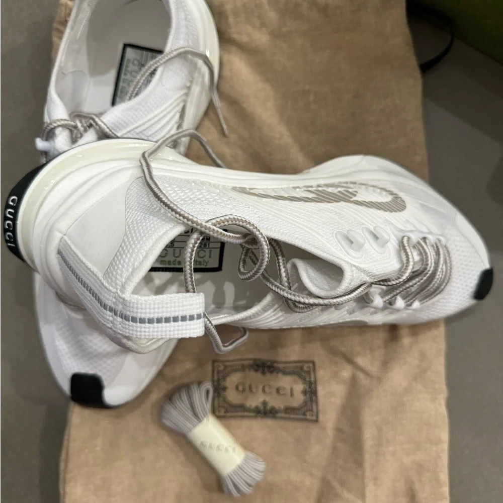 Gucci White Athletic Sneakers with Black Toe and Silver Accent